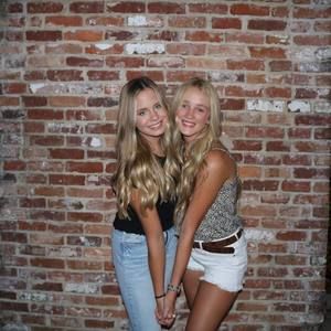 Meet your Posher, Cadie beth